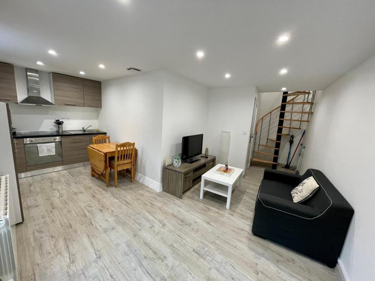 Ferienwohnung Loft Ravissant A 5 Mn De La Basilique Notre Dame De Fourviere Lyon Exterior foto